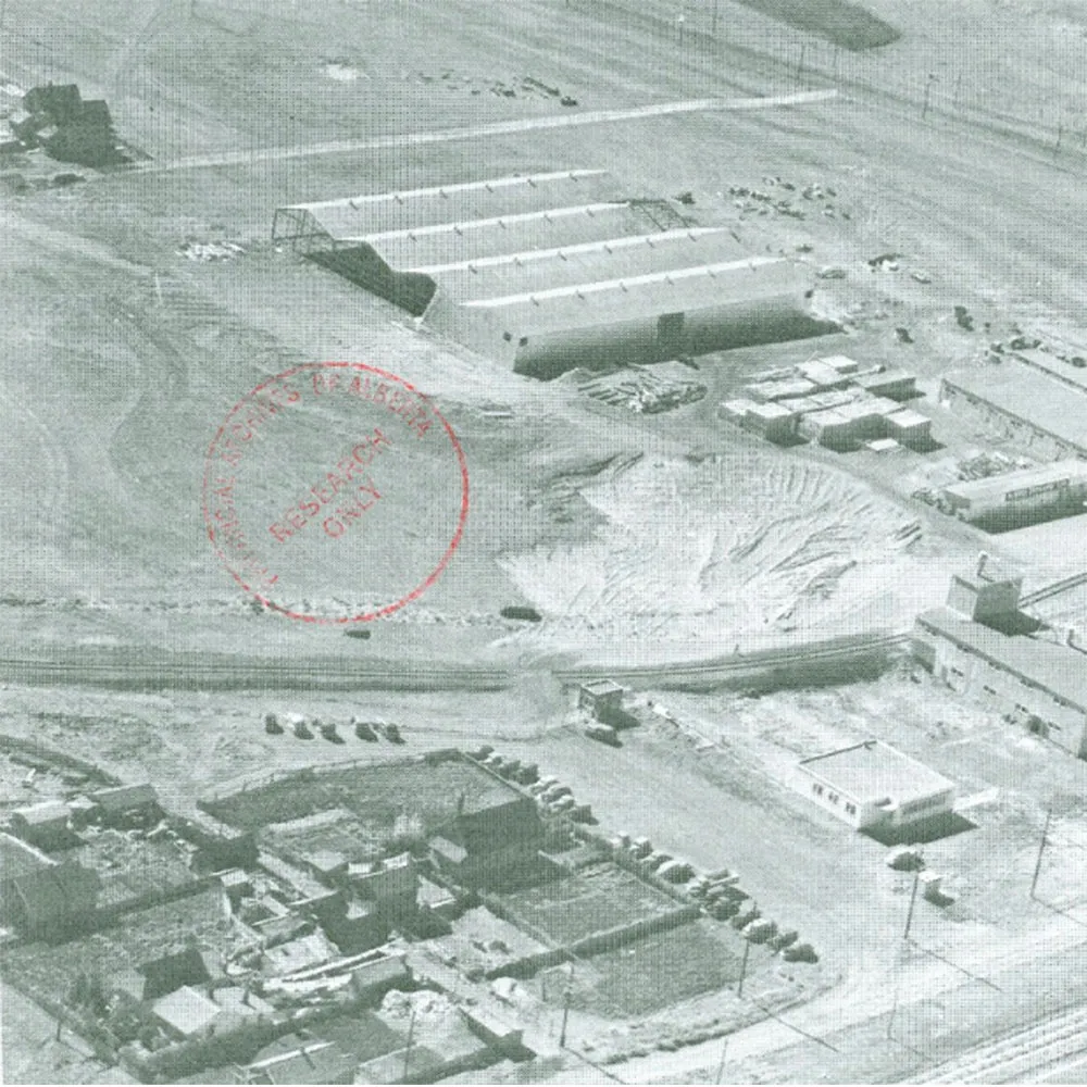 alberta-distillers-history-old-photo