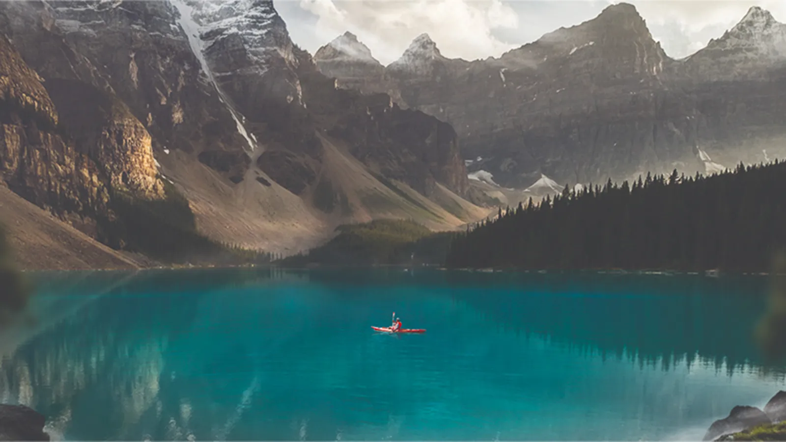 lake-mountain-caone-alberta