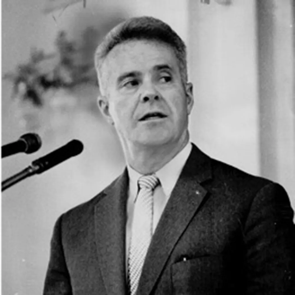 max-bell-adl-founder